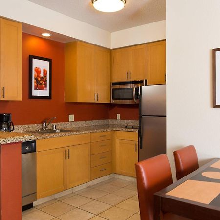 Residence Inn Kansas City Airport Luaran gambar